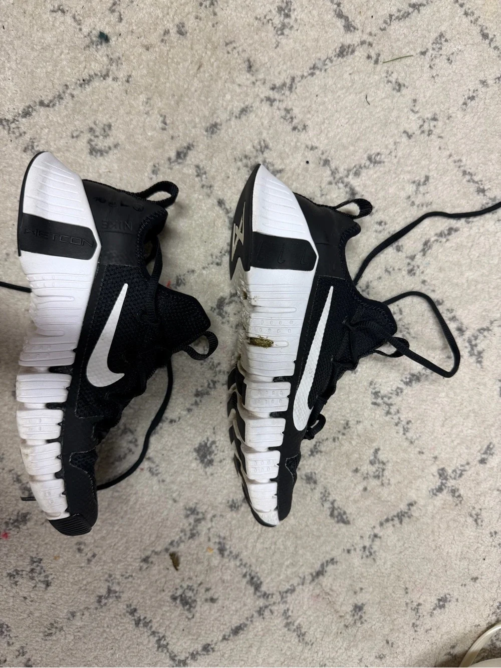 Nike Black and White Mesh Running Shoes